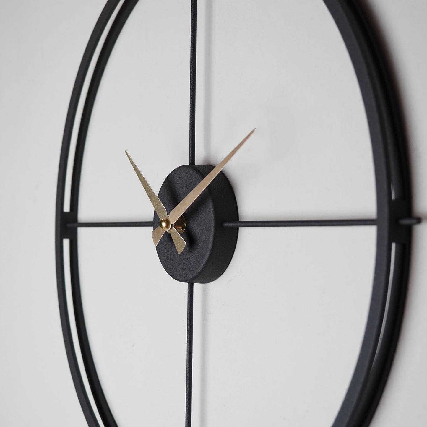 Arcadia Metal Wall Clock - APS075 - Artepera