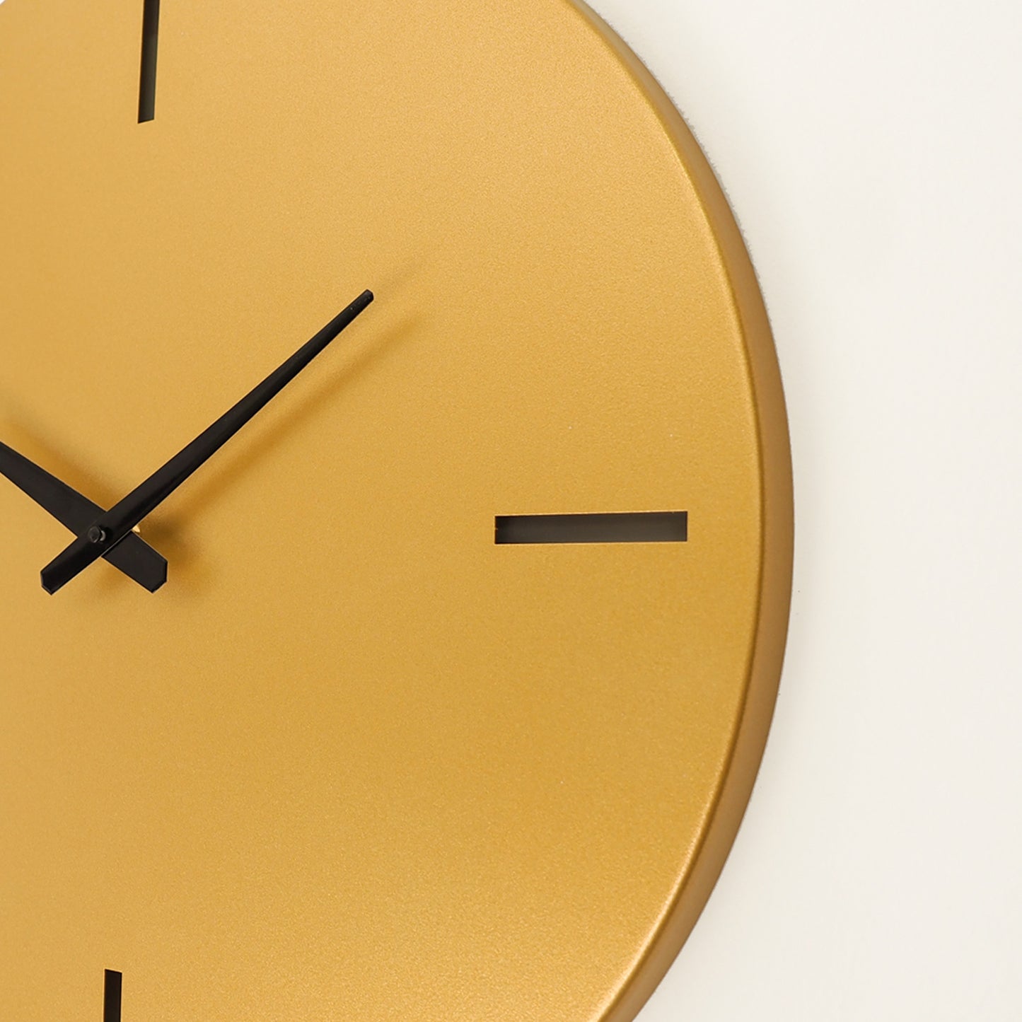 Timeless Metal Wall Clock - APS113