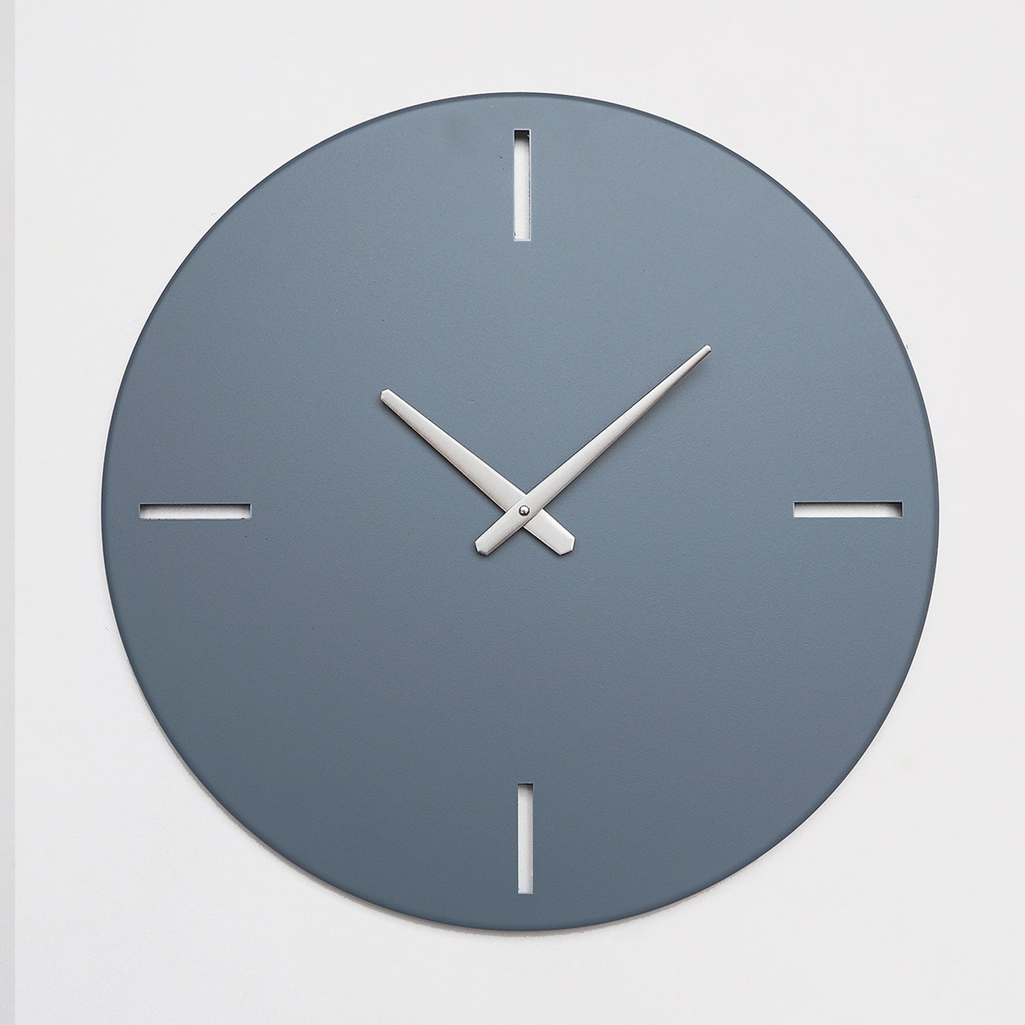 Timeless Metal Wall Clock - APS113