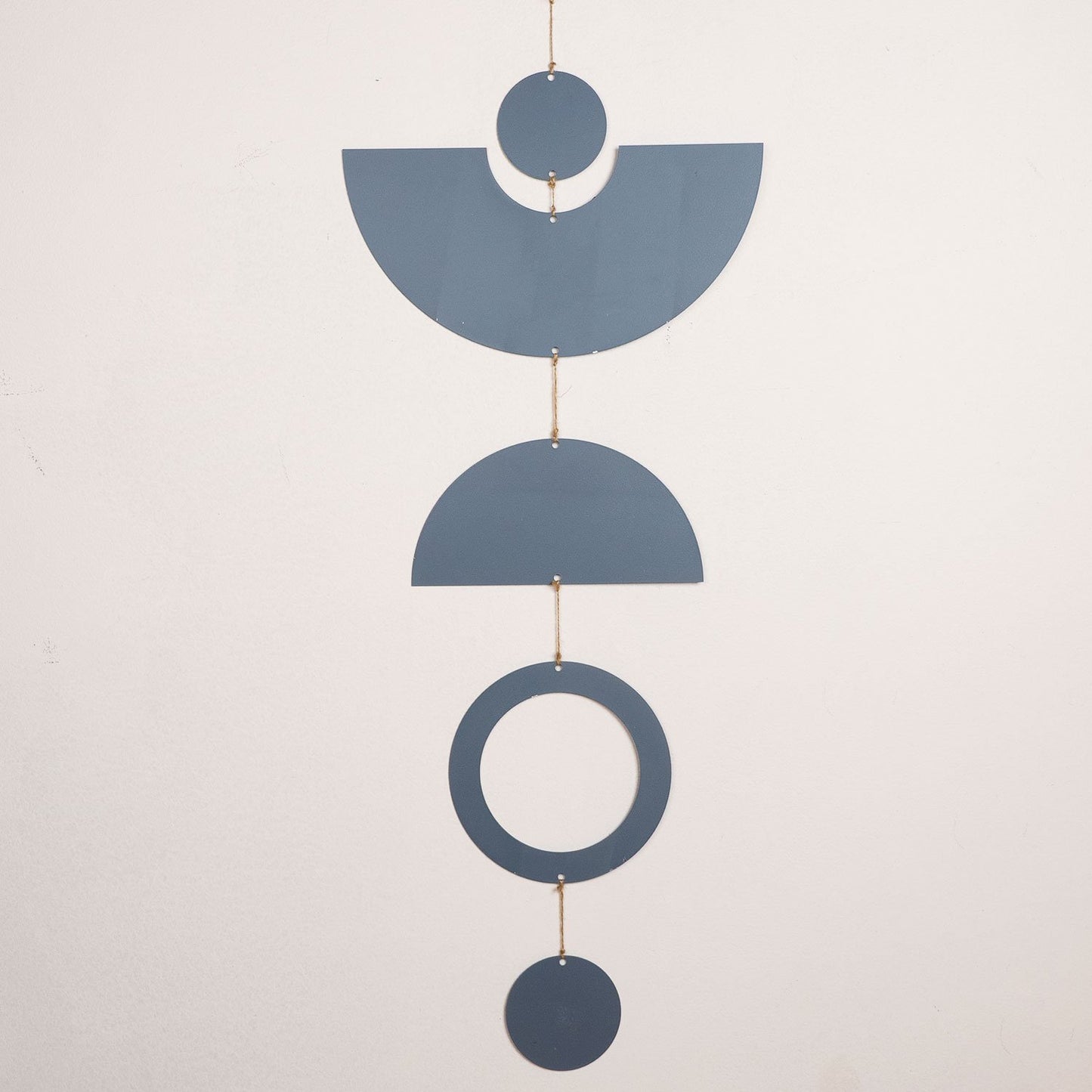 Geometric Metal Wall Hanging - APT536