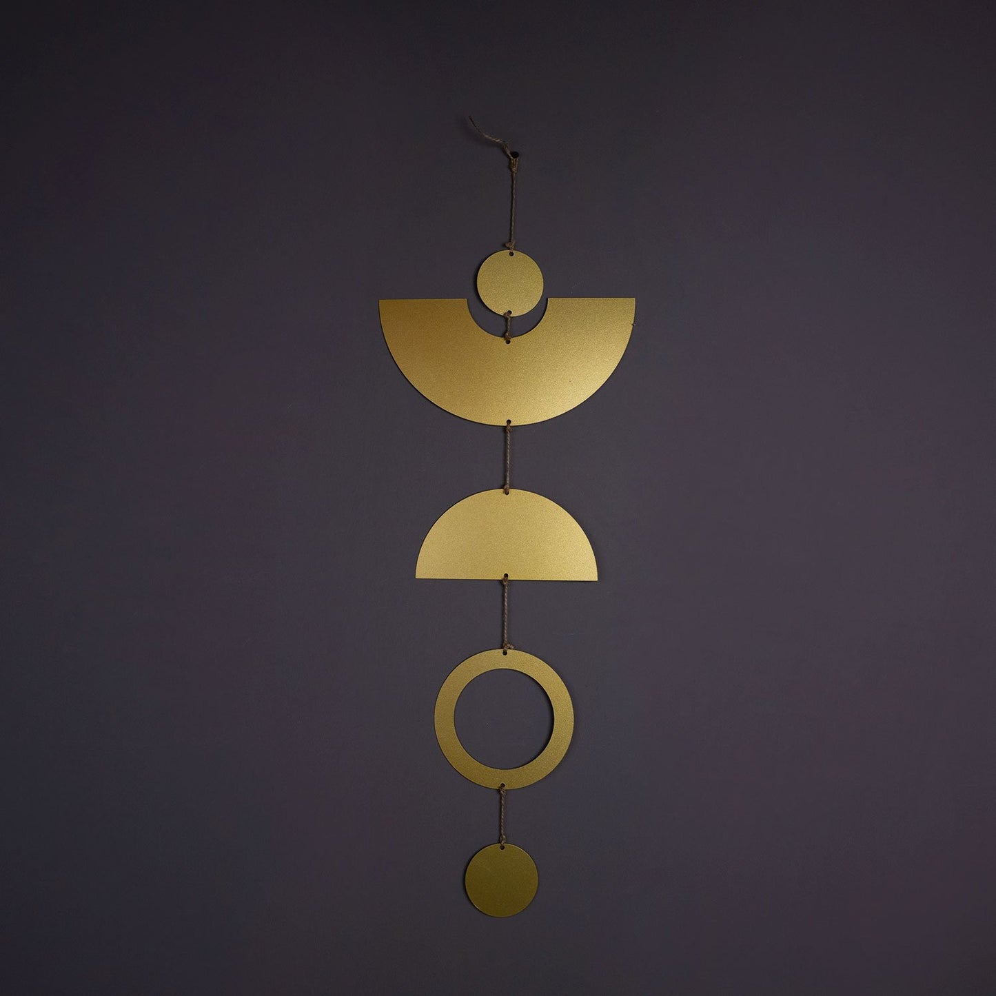 Geometric Metal Wall Hanging - APT536