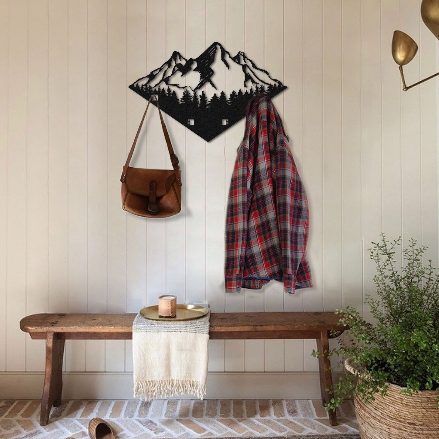 Mountain Metal Wall Hanger - APT613