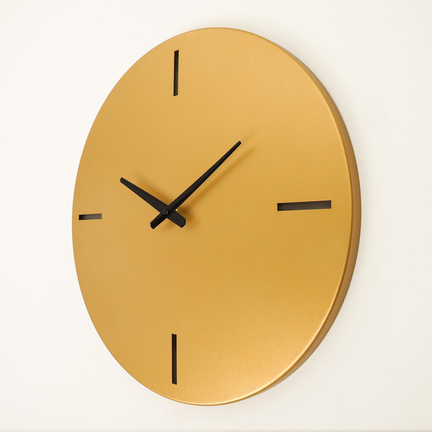 Timeless Metal Wall Clock - APS113